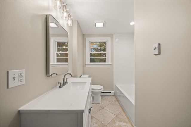 7 Barbara Road, Taunton, MA 02780