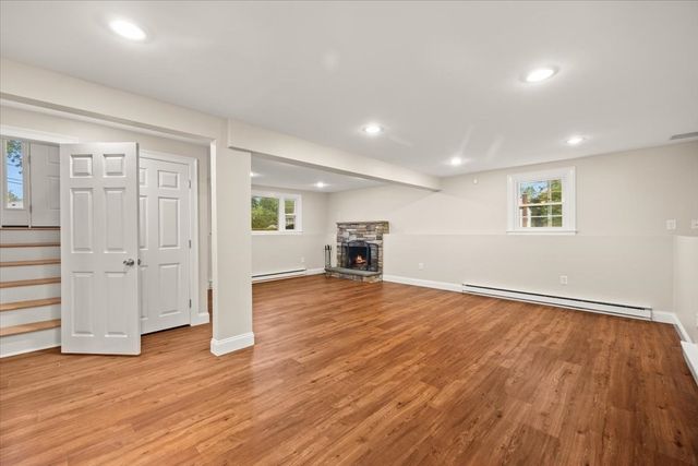 7 Barbara Road, Taunton, MA 02780