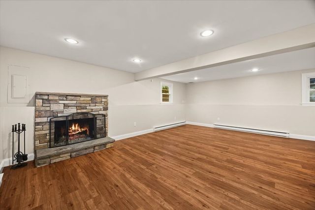 7 Barbara Road, Taunton, MA 02780