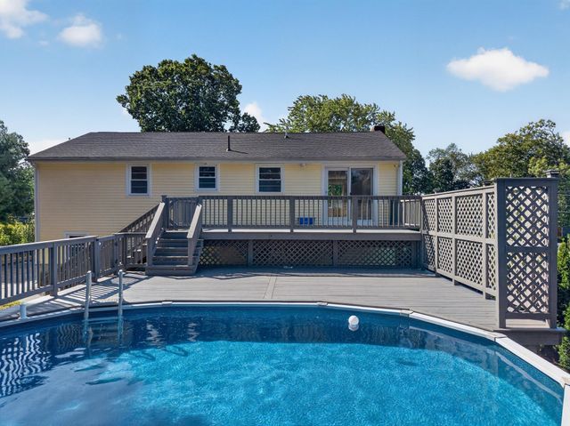 7 Barbara Road, Taunton, MA 02780