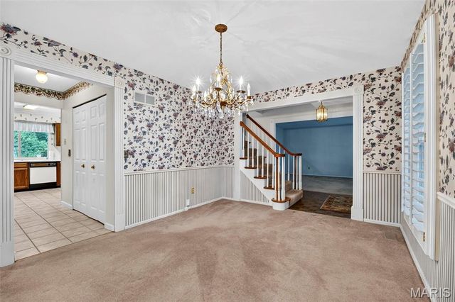 128 N Biddeford Court, St Charles, MO 63304