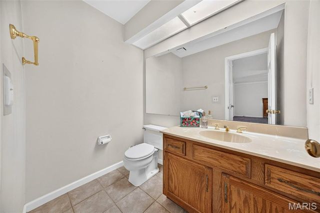128 N Biddeford Court, St Charles, MO 63304