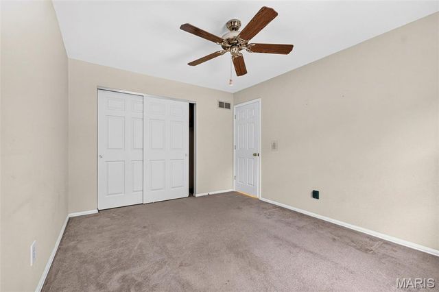 128 N Biddeford Court, St Charles, MO 63304