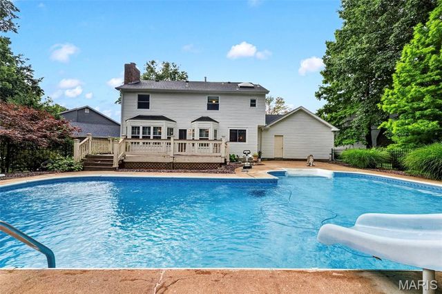 128 N Biddeford Court, St Charles, MO 63304