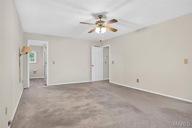128 N Biddeford Court, St Charles, MO 63304