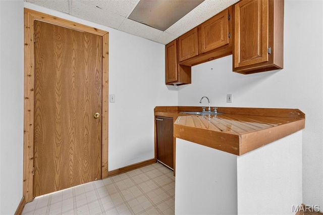 128 N Biddeford Court, St Charles, MO 63304