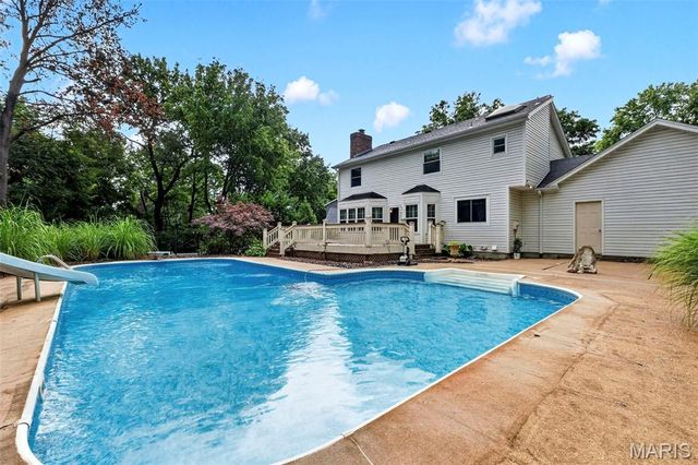 128 N Biddeford Court, St Charles, MO 63304