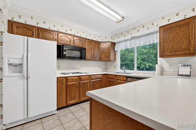 128 N Biddeford Court, St Charles, MO 63304