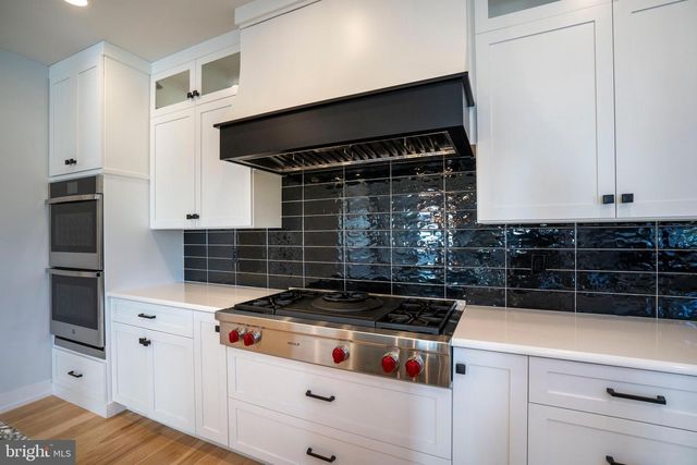 140 PEPPERBERRY LN, State College, PA 16801