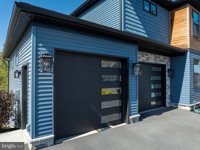 140 PEPPERBERRY LN, State College, PA 16801