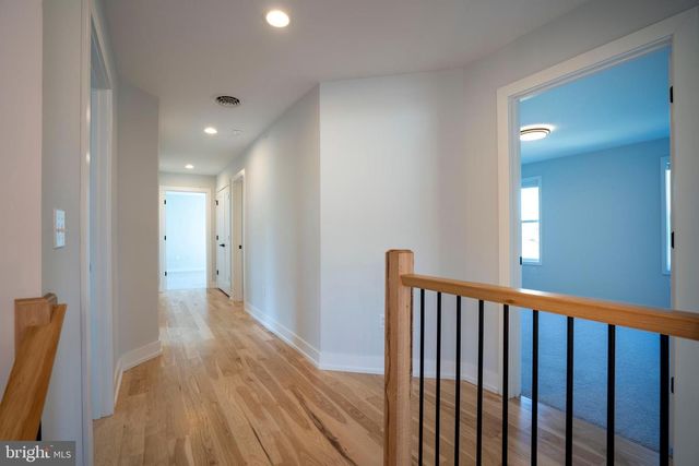 140 PEPPERBERRY LN, State College, PA 16801