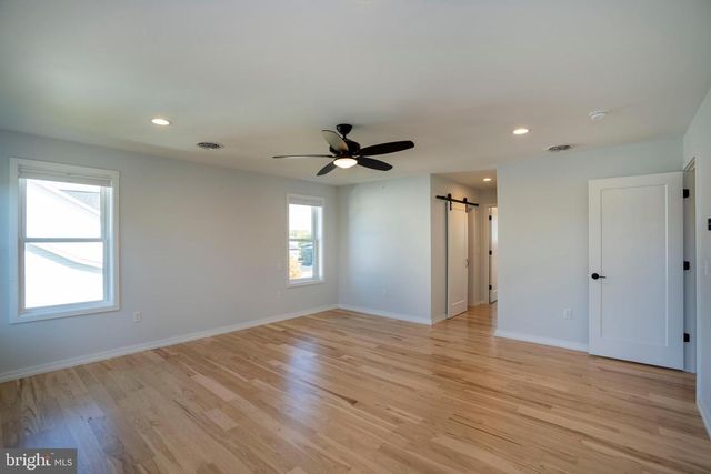 140 PEPPERBERRY LN, State College, PA 16801