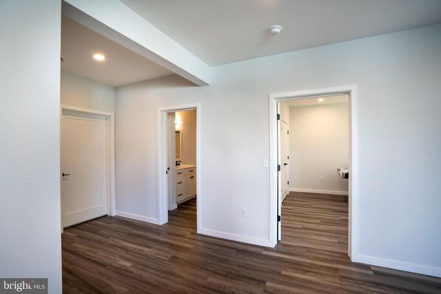 140 PEPPERBERRY LN, State College, PA 16801