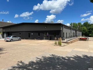 3805 MISSISSIPPI Avenue 3, Davenport, IA 52807