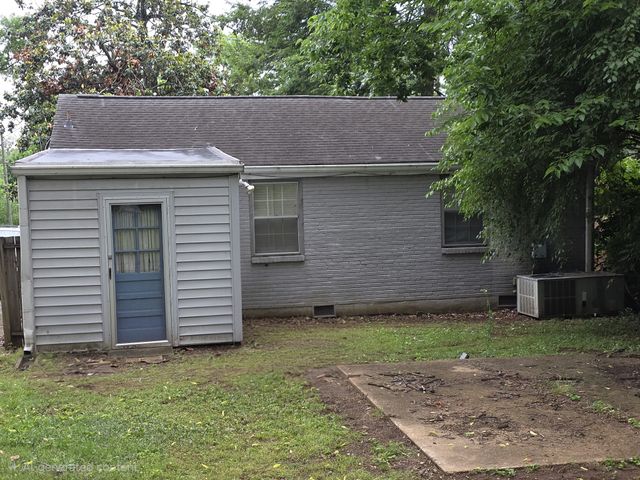 2500 Sharondale Dr, Nashville, TN 37215