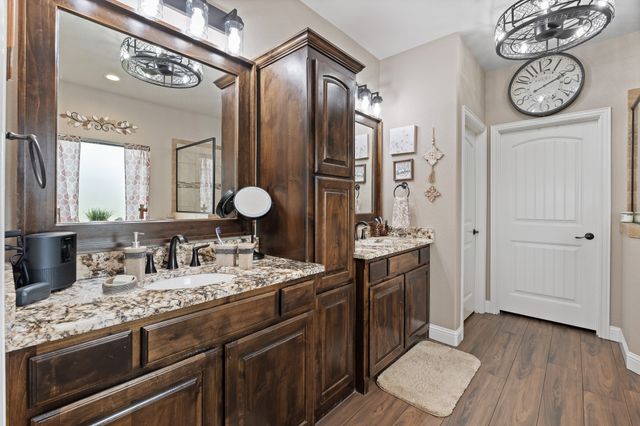 9709 Puma Trail, Godley, TX 76044