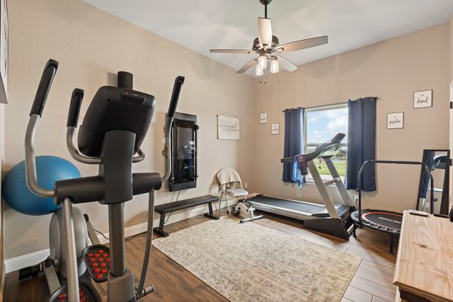 9709 Puma Trail, Godley, TX 76044
