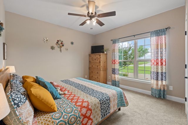9709 Puma Trail, Godley, TX 76044