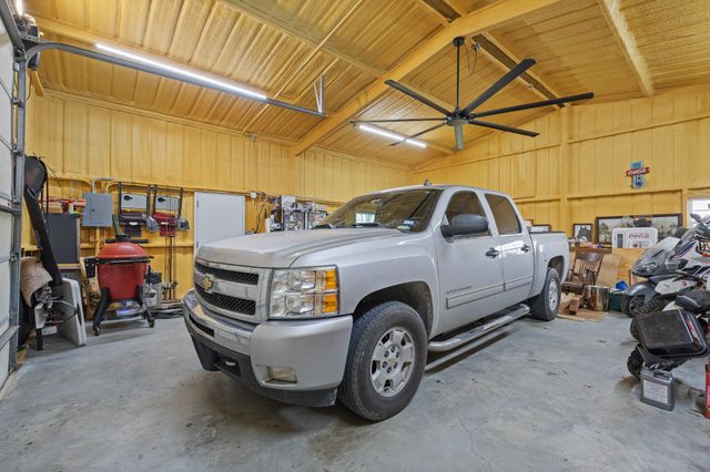 9709 Puma Trail, Godley, TX 76044