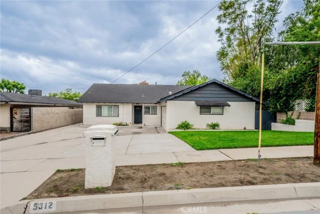 5312 N Mountain View, San Bernardino, CA 92407