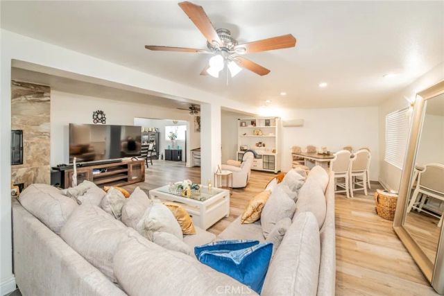 5312 N Mountain View, San Bernardino, CA 92407