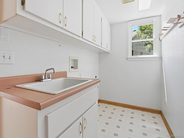 11349 E Louisiana Avenue, Aurora, CO 80012