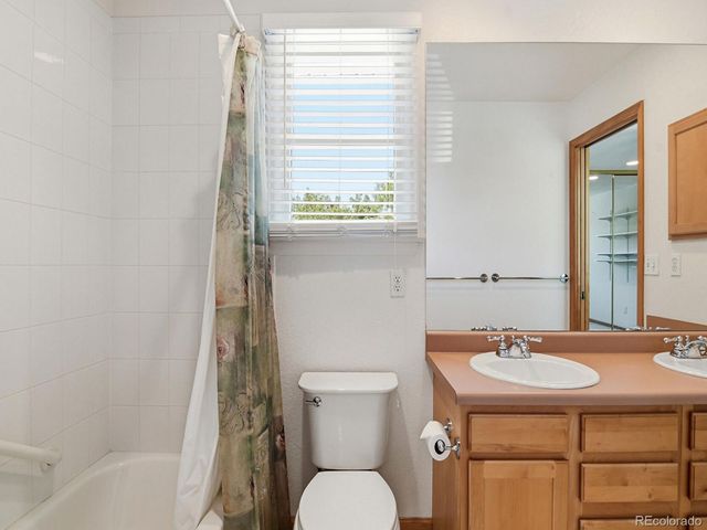 11349 E Louisiana Avenue, Aurora, CO 80012