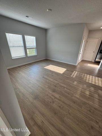 66 Spirit Dance Drive, Byhalia, MS 38611