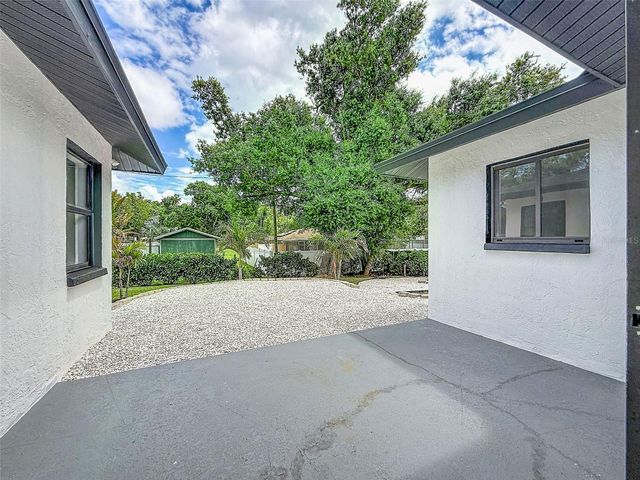 629 ALBRITTON AVENUE, Sarasota, FL 34232