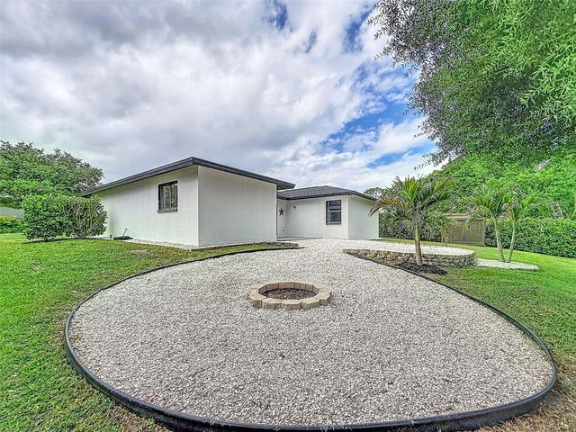 629 ALBRITTON AVENUE, Sarasota, FL 34232