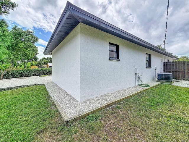 629 ALBRITTON AVENUE, Sarasota, FL 34232