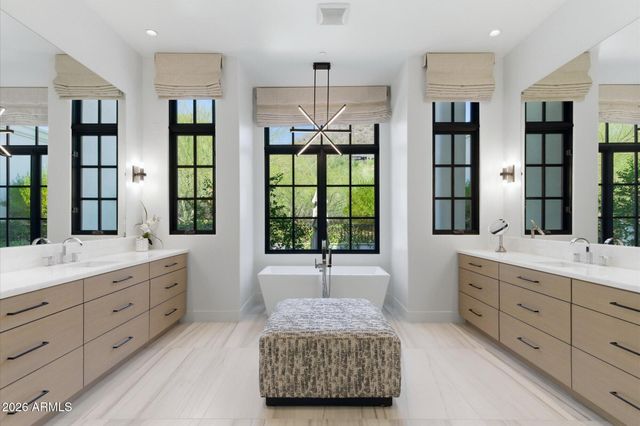6650 N HILLSIDE Drive, Paradise Valley, AZ 85253