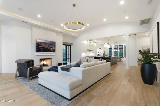 6650 N HILLSIDE Drive, Paradise Valley, AZ 85253