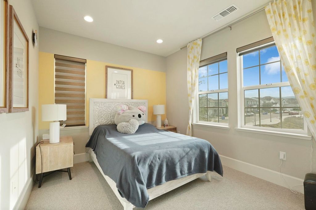 Image 22 of property listing at 2885 Ellis Town Dr, Tracy, CA 95377