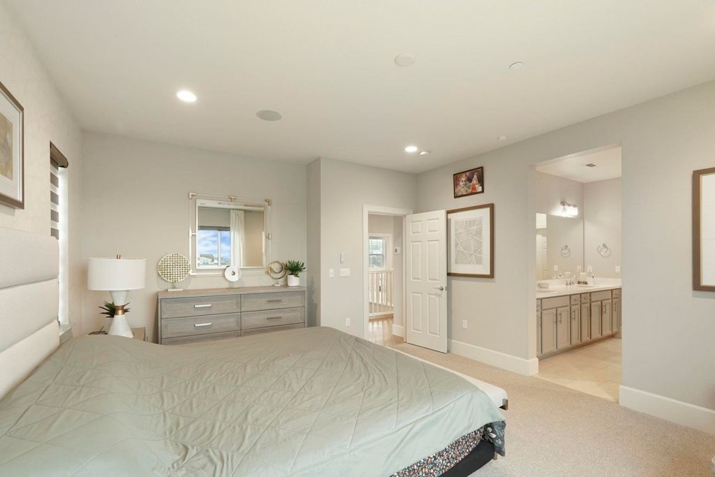 Image 30 of property listing at 2885 Ellis Town Dr, Tracy, CA 95377