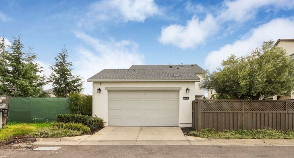 Image 40 of property listing at 2885 Ellis Town Dr, Tracy, CA 95377