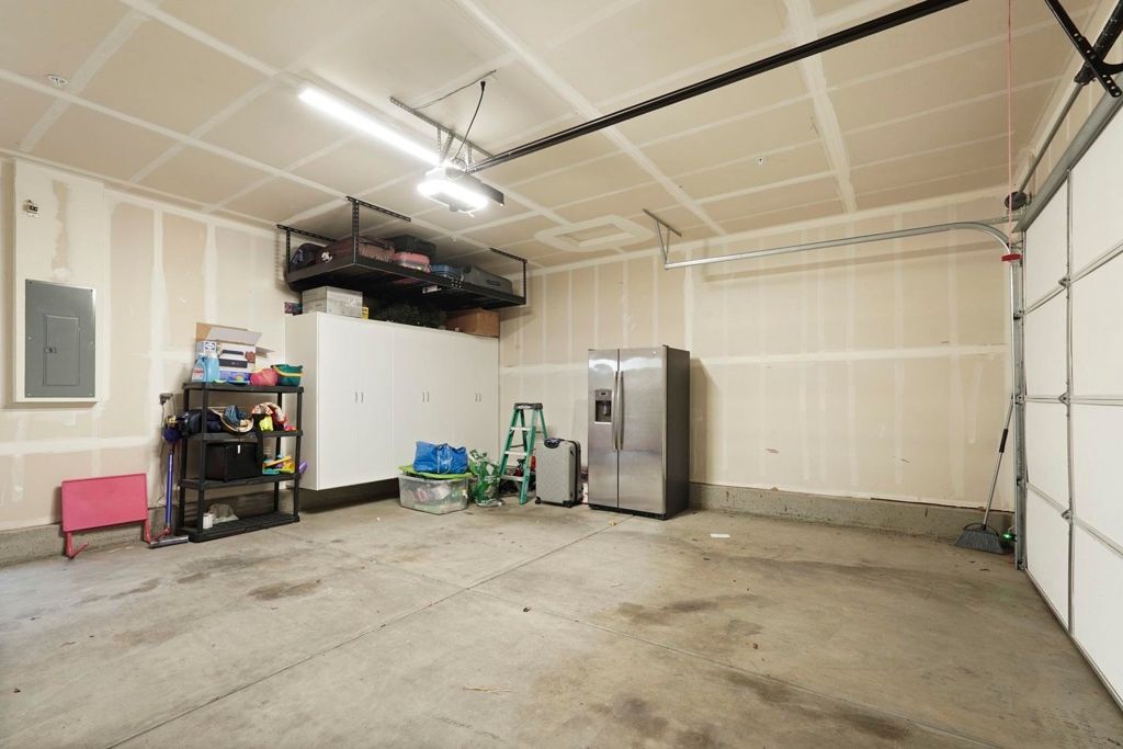 Image 43 of property listing at 2885 Ellis Town Dr, Tracy, CA 95377