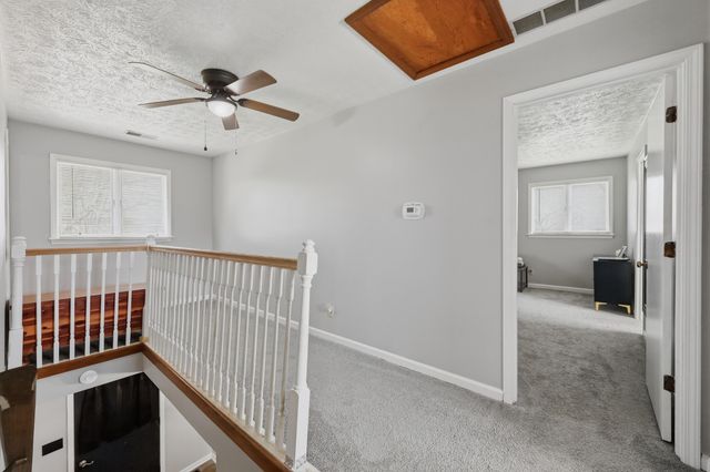 582 Hutchison Road, Paris, KY 40361