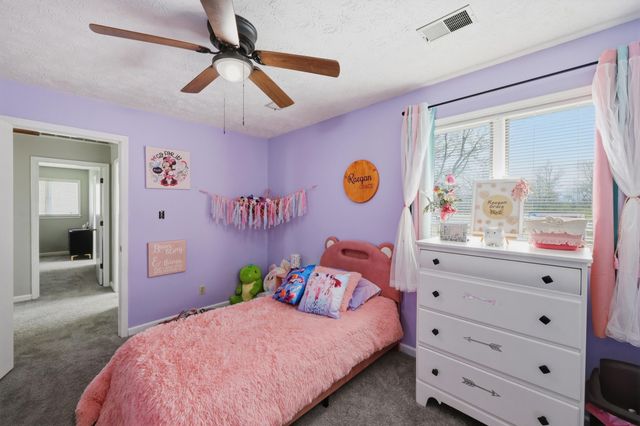 582 Hutchison Road, Paris, KY 40361