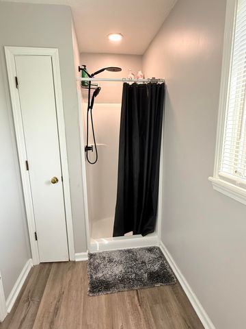 582 Hutchison Road, Paris, KY 40361