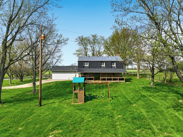 582 Hutchison Road, Paris, KY 40361