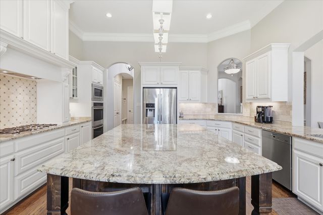 412 Nora Lane, Argyle, TX 76226
