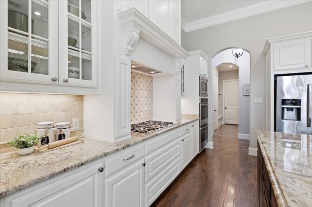 412 Nora Lane, Argyle, TX 76226