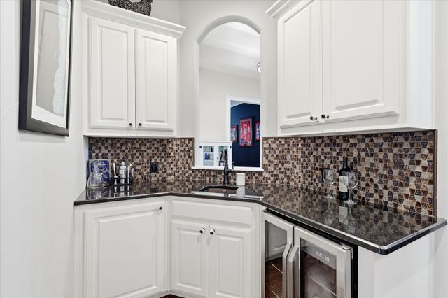 412 Nora Lane, Argyle, TX 76226