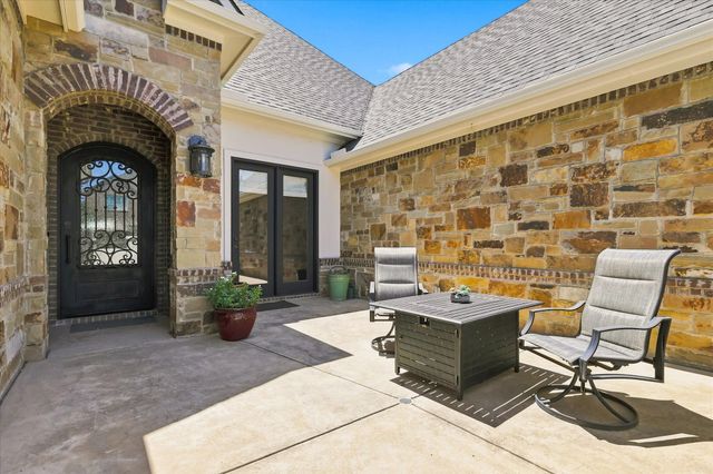 412 Nora Lane, Argyle, TX 76226