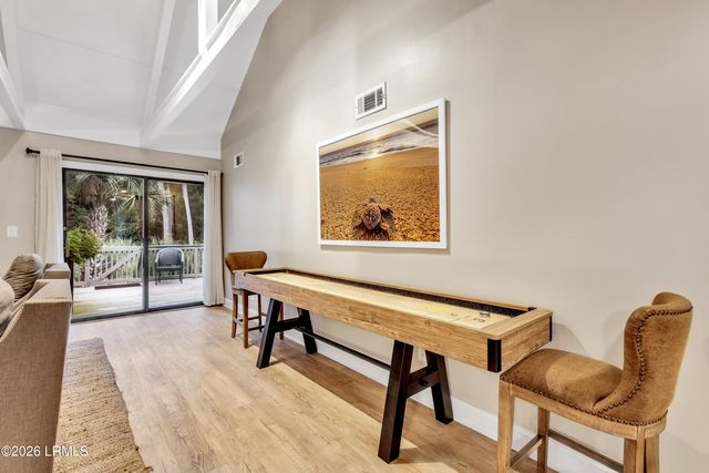 45 Queens Folly Rd Apt 592, Hilton Head Island, SC 29928