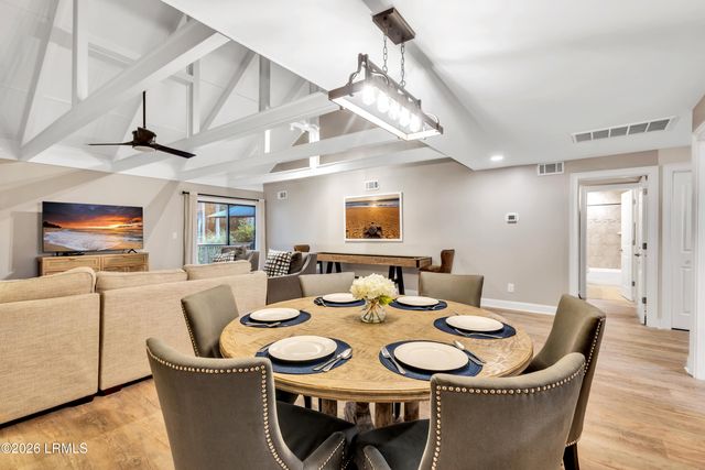 45 Queens Folly Rd Apt 592, Hilton Head Island, SC 29928