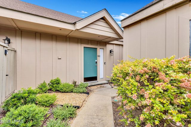 45 Queens Folly Rd Apt 592, Hilton Head Island, SC 29928