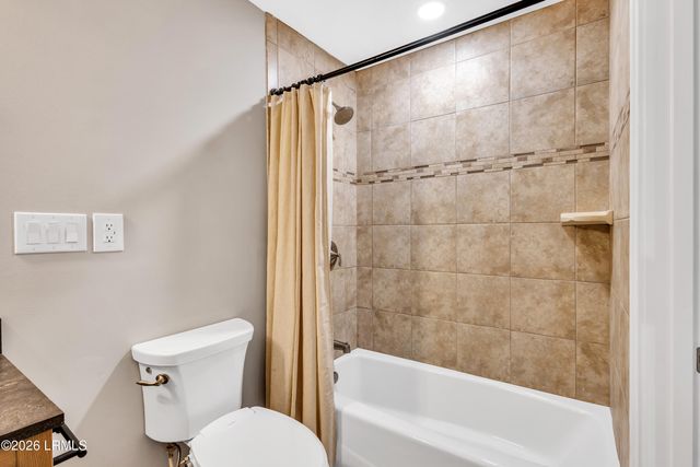 45 Queens Folly Rd Apt 592, Hilton Head Island, SC 29928