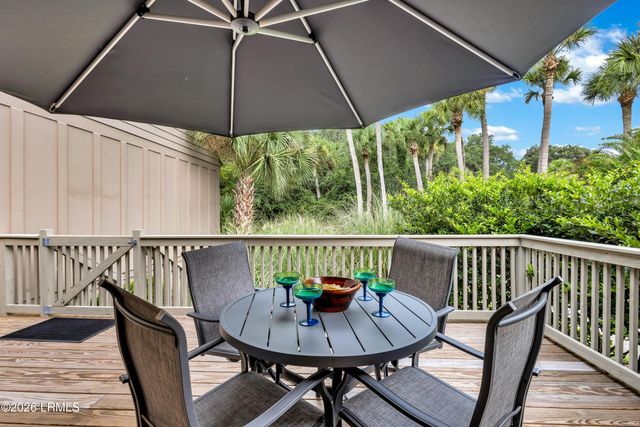 45 Queens Folly Rd Apt 592, Hilton Head Island, SC 29928